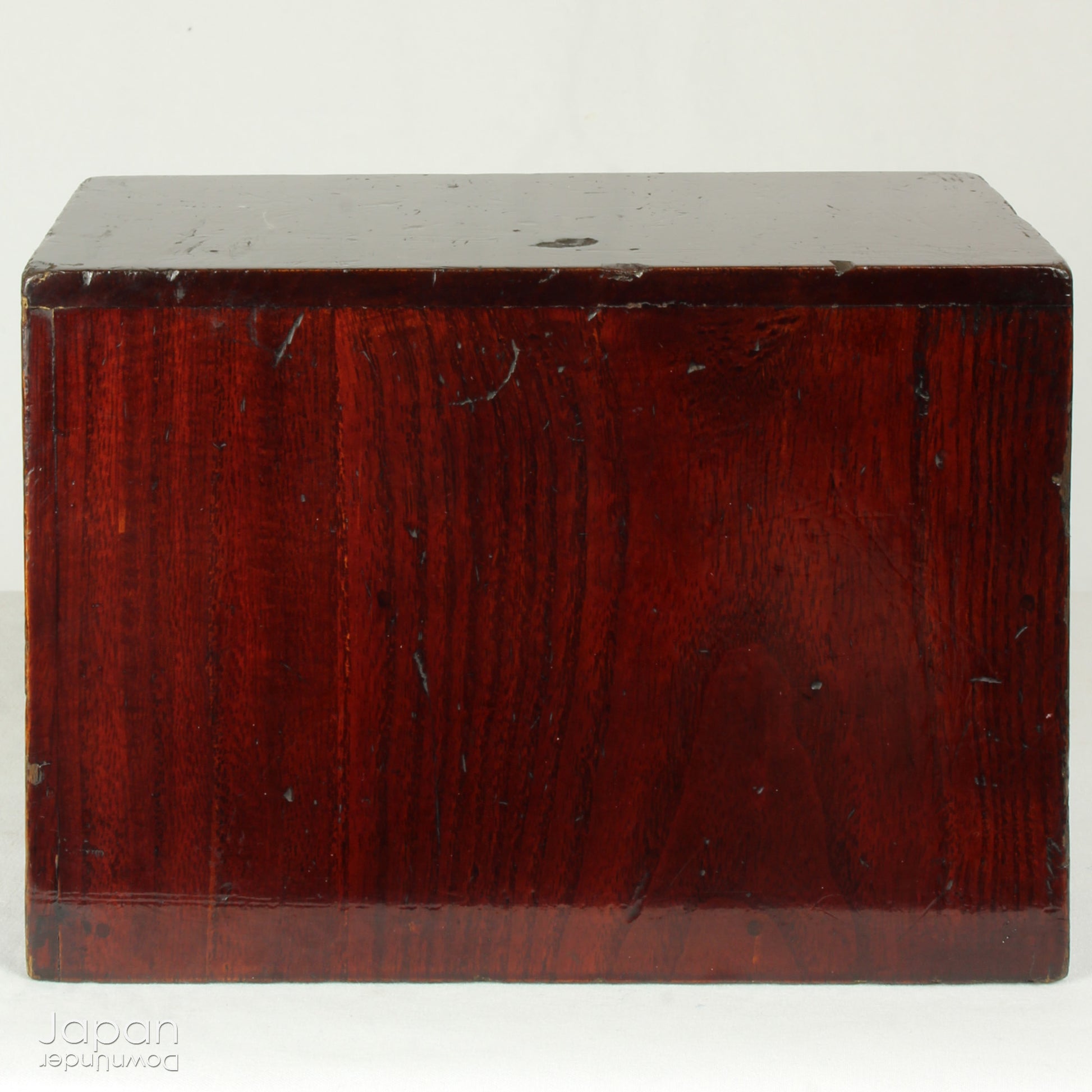 Discover the quiet charm of this petite Taisho era Japanese lacquered wood box - a piece that blends humble functionality with an understated elegance. Designed for storing your most cherished small items, it brings a subtle touch of folk artistry to any setting while offering a truly storied way to organize and display.