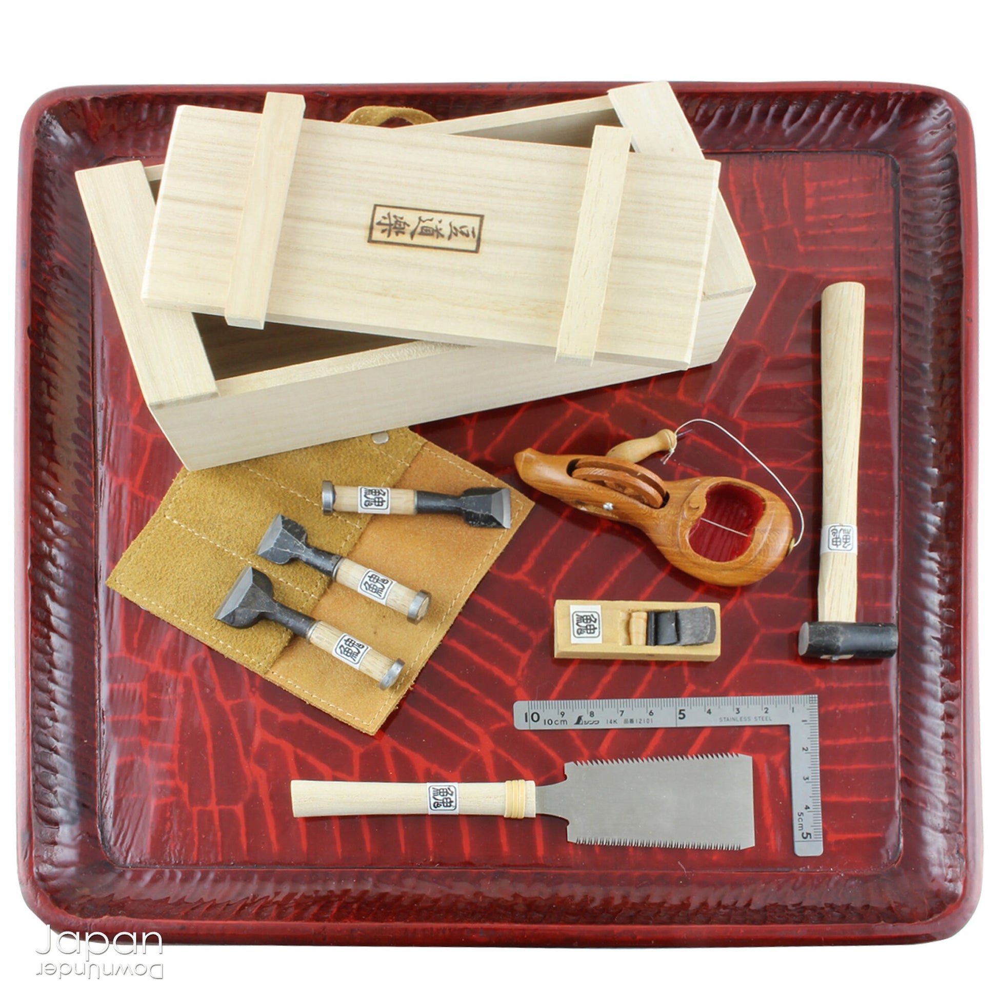 This exquisite little miniature Japanese carpenter tool set is totally made to scale and can even be used for small projects. It comes neatly packed wrapped in a tool bag and placed in an authentic carpenter’s tool box.