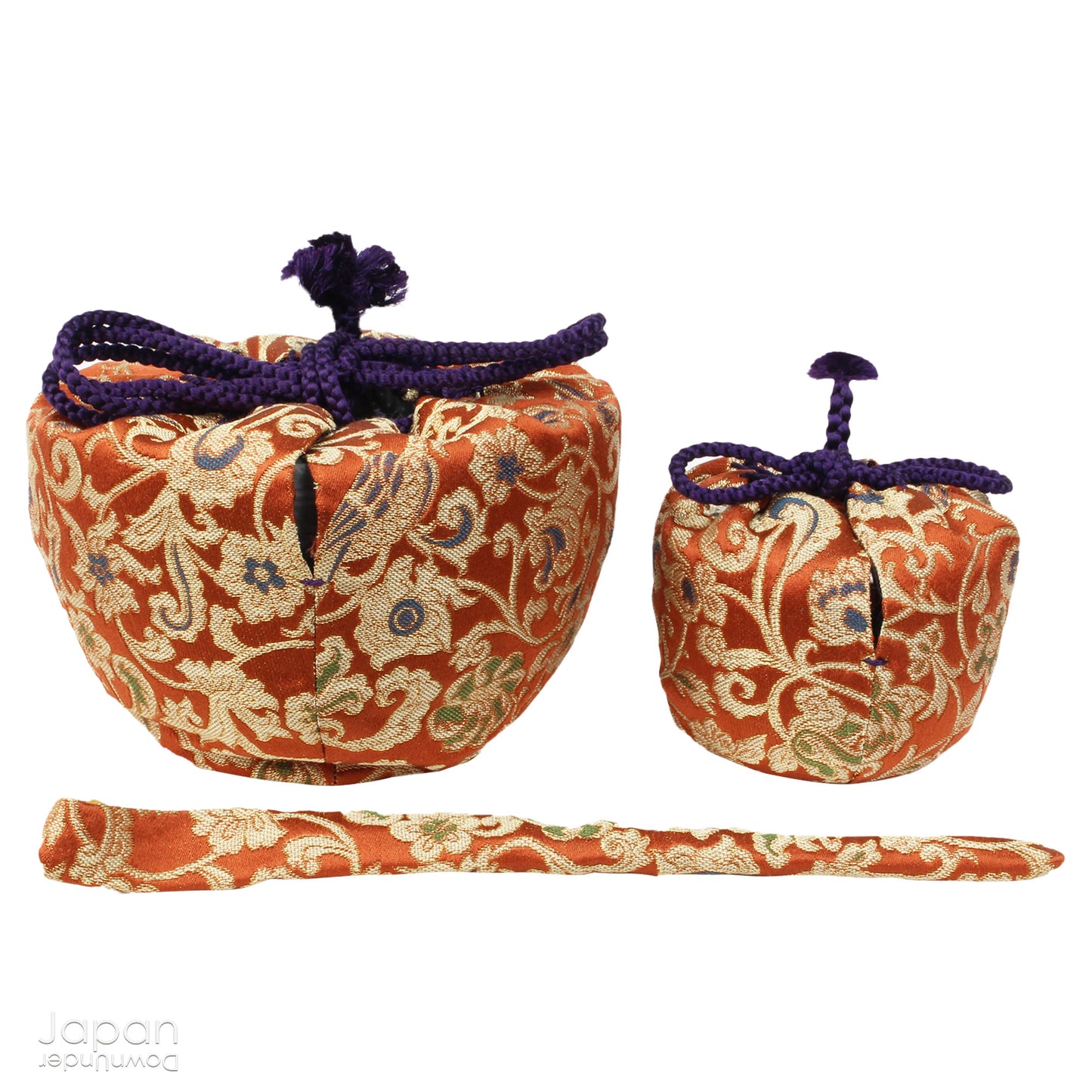 Immerse yourself in the timeless elegance of Japanese tea culture with this exquisite vintage Chabako box and utensil set. Perfect for tea enthusiasts and collectors alike, this thoughtfully designed set offers both beauty and functionality, allowing you to experience the peaceful ritual of the matcha tea ceremony wherever you go.