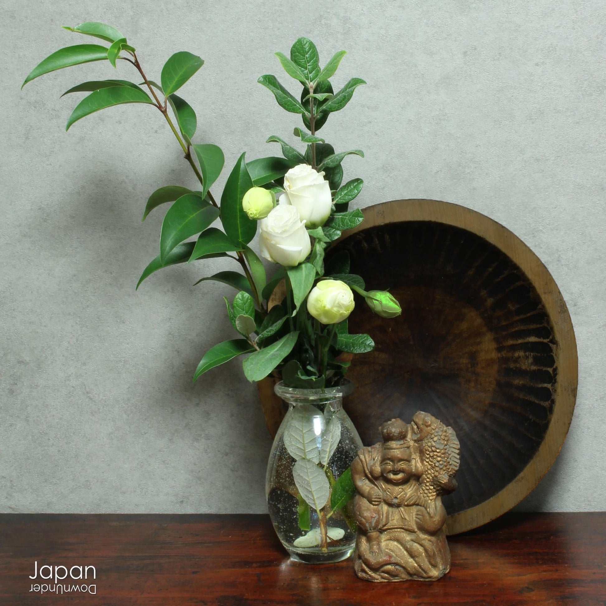 Discover a truly unique artifact of Japanese folk craftsmanship - a rare, hand-carved hinoki wood tray from the 1800s, once used in the traditional silk industry. This shallow wooden vessel, carved from a single piece of tree trunk, was originally designed to collect silkworm cocoons - a daily tool in the lives of sericulture farmers during Japan’s Meiji Era (1868–1912).