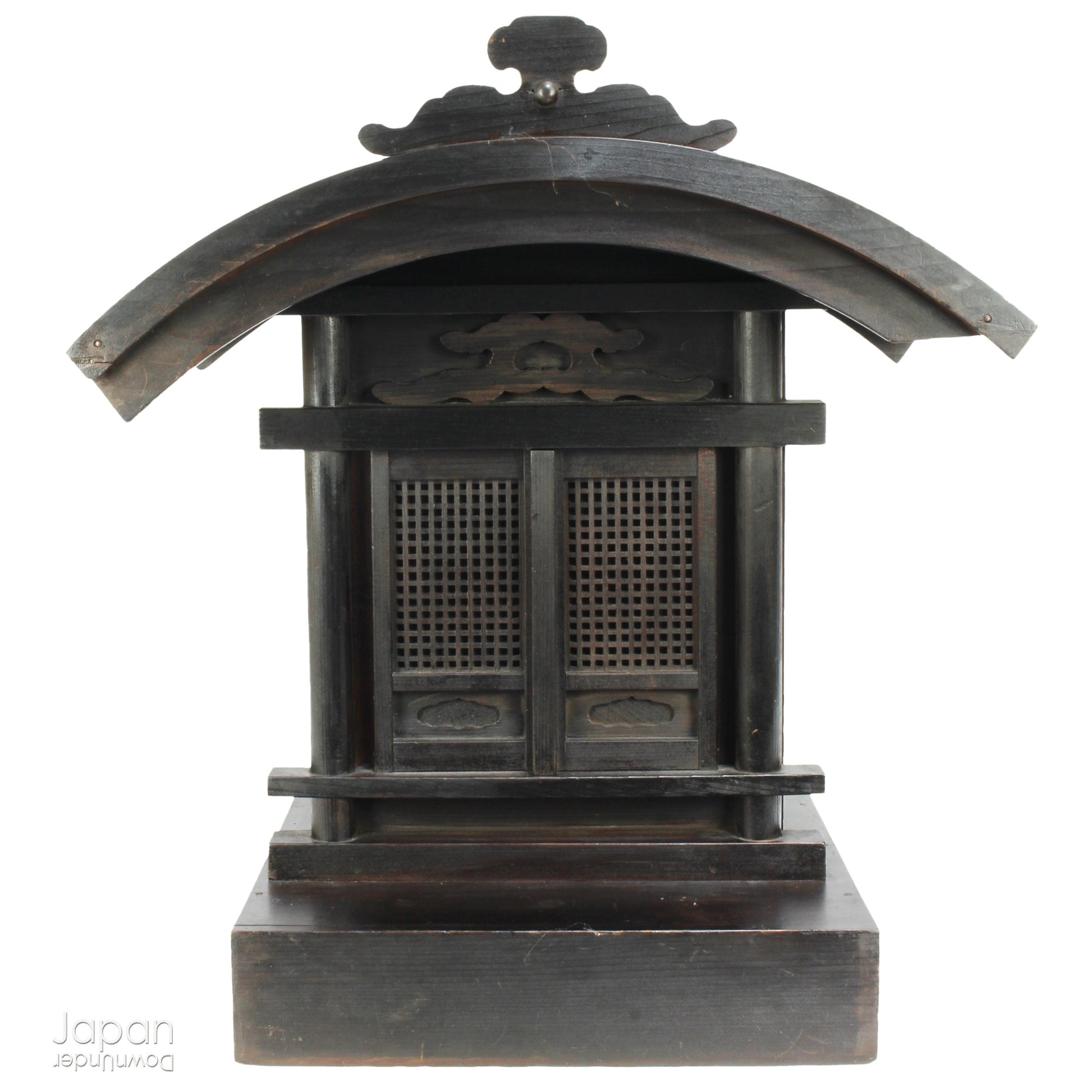 Bring a piece of history into your home with this 1900’s Shinto folk faith shrine, perfect for creating a sacred space on your own kamidana (god shelf) or within your home. This antique religious decor features the lucky gods, Ebisu and Daikoku