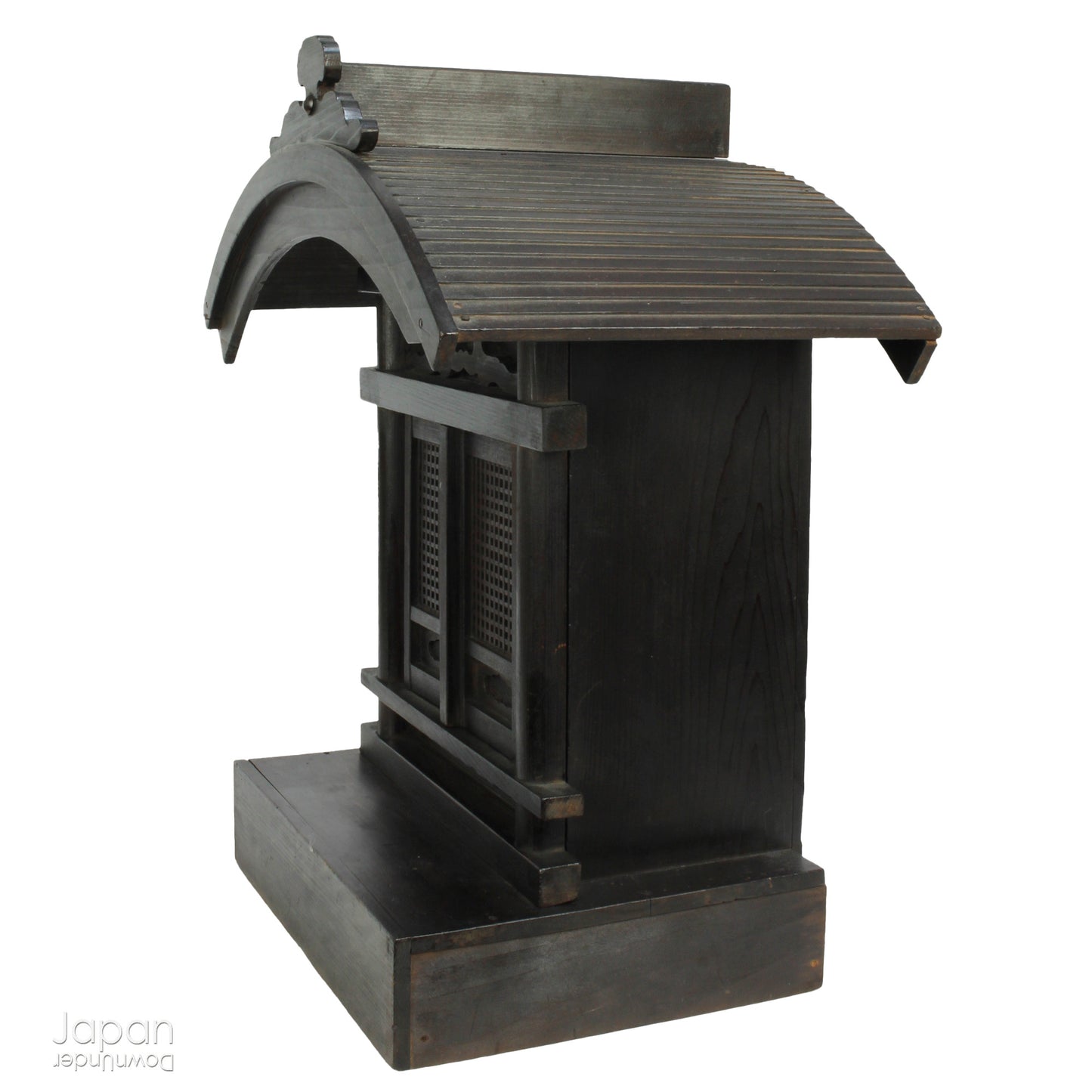 Bring a piece of history into your home with this 1900’s Shinto folk faith shrine, perfect for creating a sacred space on your own kamidana (god shelf) or within your home. This antique religious decor features the lucky gods, Ebisu and Daikoku