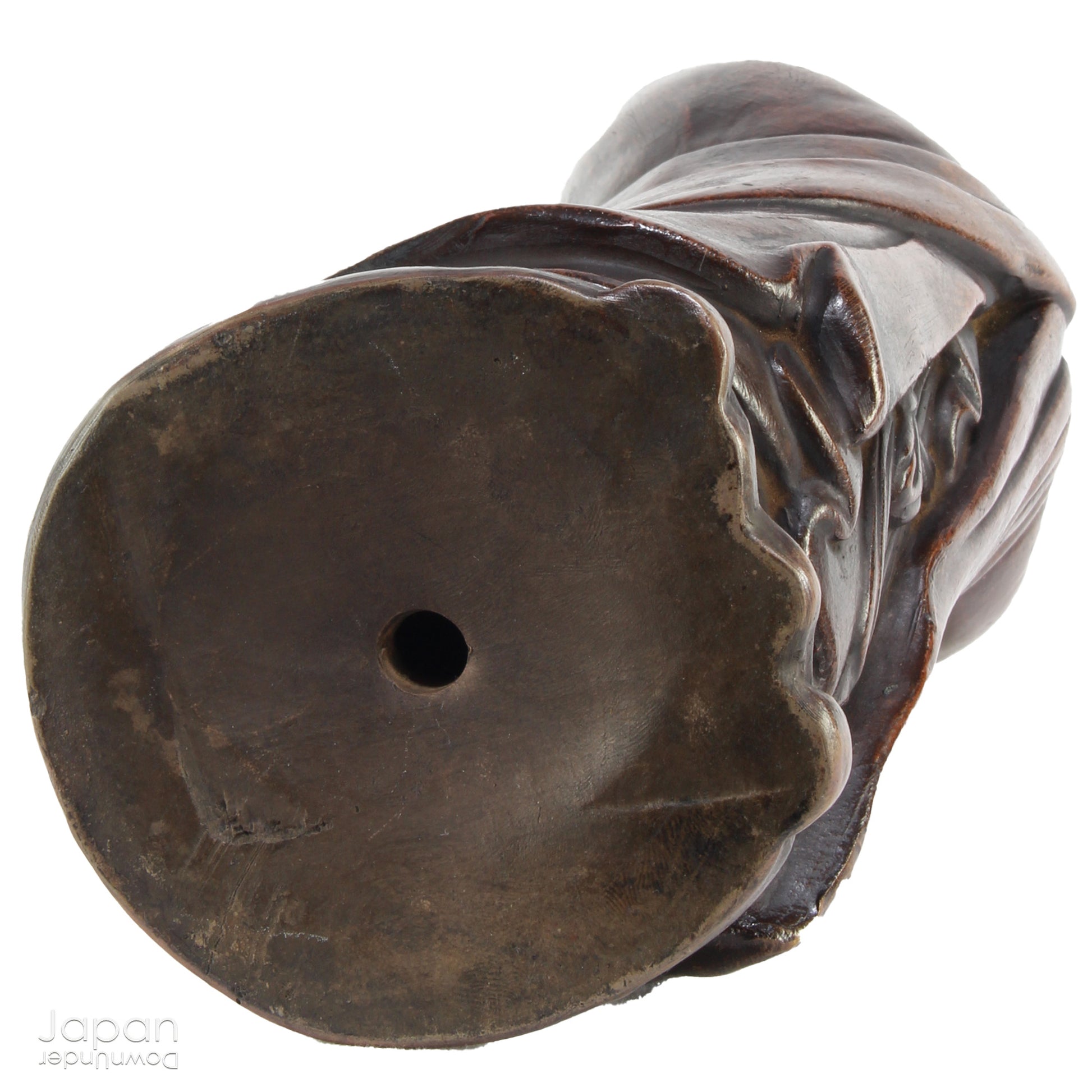 Elevate the ambiance of your home or office with this stunning antique Bizen statue of Kannon, the revered Goddess of Mercy. Masterfully crafted with intricate detail, this statue exudes a timeless sense of serenity and grace, perfect for creating a peaceful atmosphere in any setting.