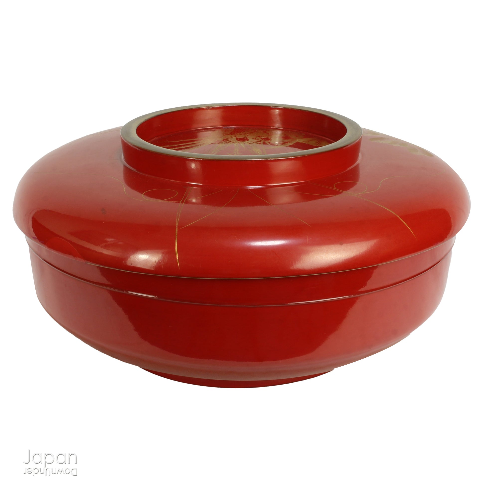 A refined and exquisite example of Meiji-era artistry, this red lacquer lidded sweet bowl - known as an ohira - dates to 1894 (the 27th year of Meiji, Year of the Horse). Perfect as a statement piece or storage for small precious items, it embodies sophistication and charm, bringing a touch of traditional artistry and timeless elegance to your home.