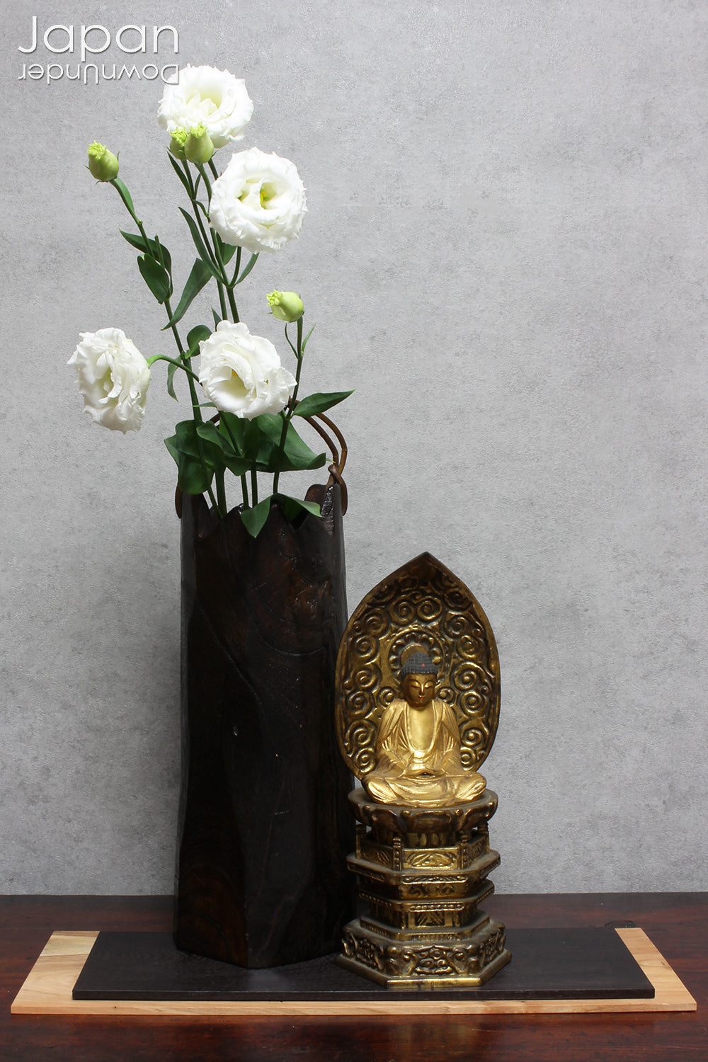 Elevate the energy of your space with this vintage gold gilt Amida Nyorai statue — a true masterpiece of Japanese craftsmanship. Handcrafted with precision, this antique statue embodies the spiritual beauty of one of Buddhism’s most revered figures.