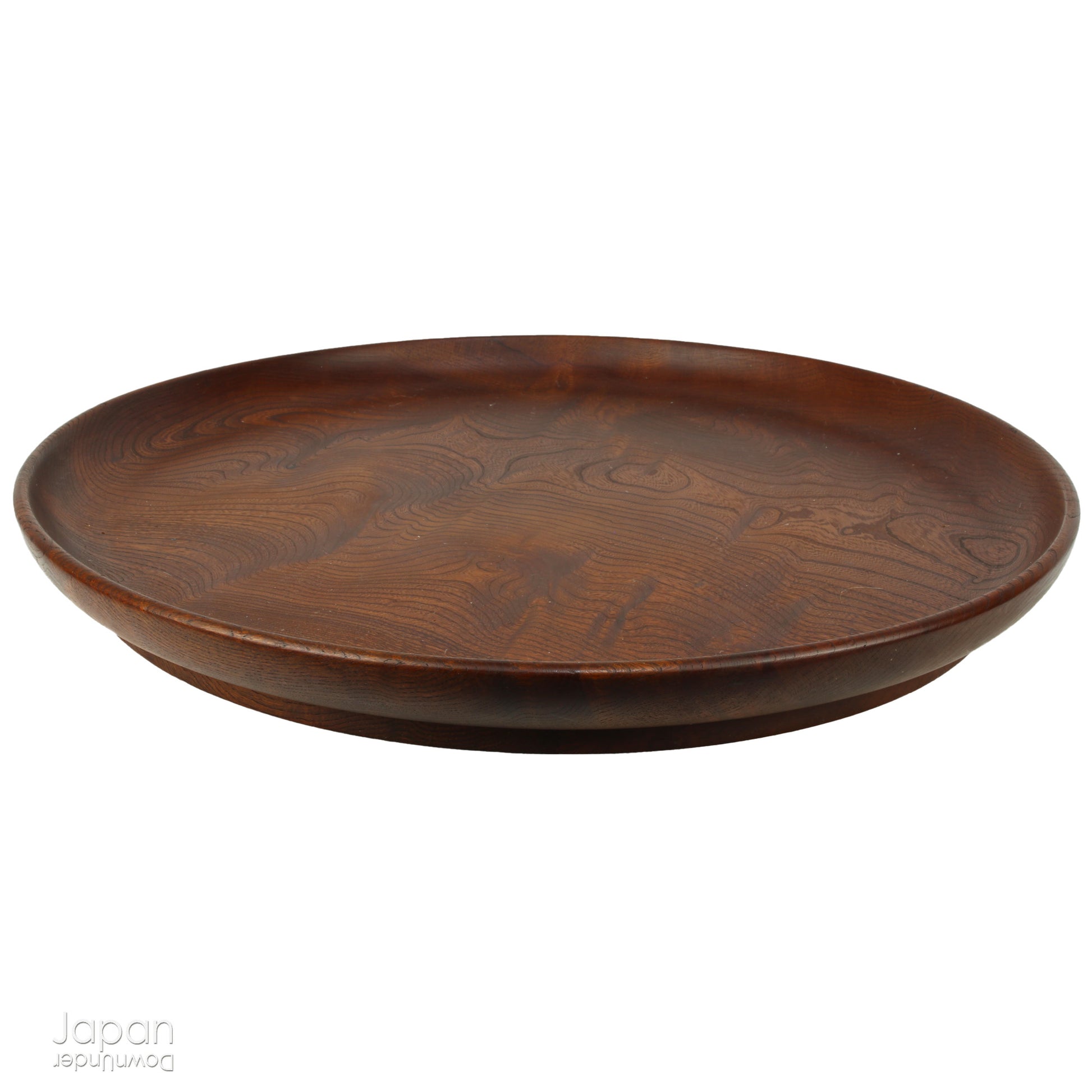 Bring timeless beauty and refined craftsmanship into your home with this very large antique tea tray - a striking piece perfect for tea ceremonies or as a unique decorative accent. Hand-carved from a single cross-section of high-quality zelkova (keyaki) wood, this tray seamlessly blends function and artistry, making it a standout addition to any setting.