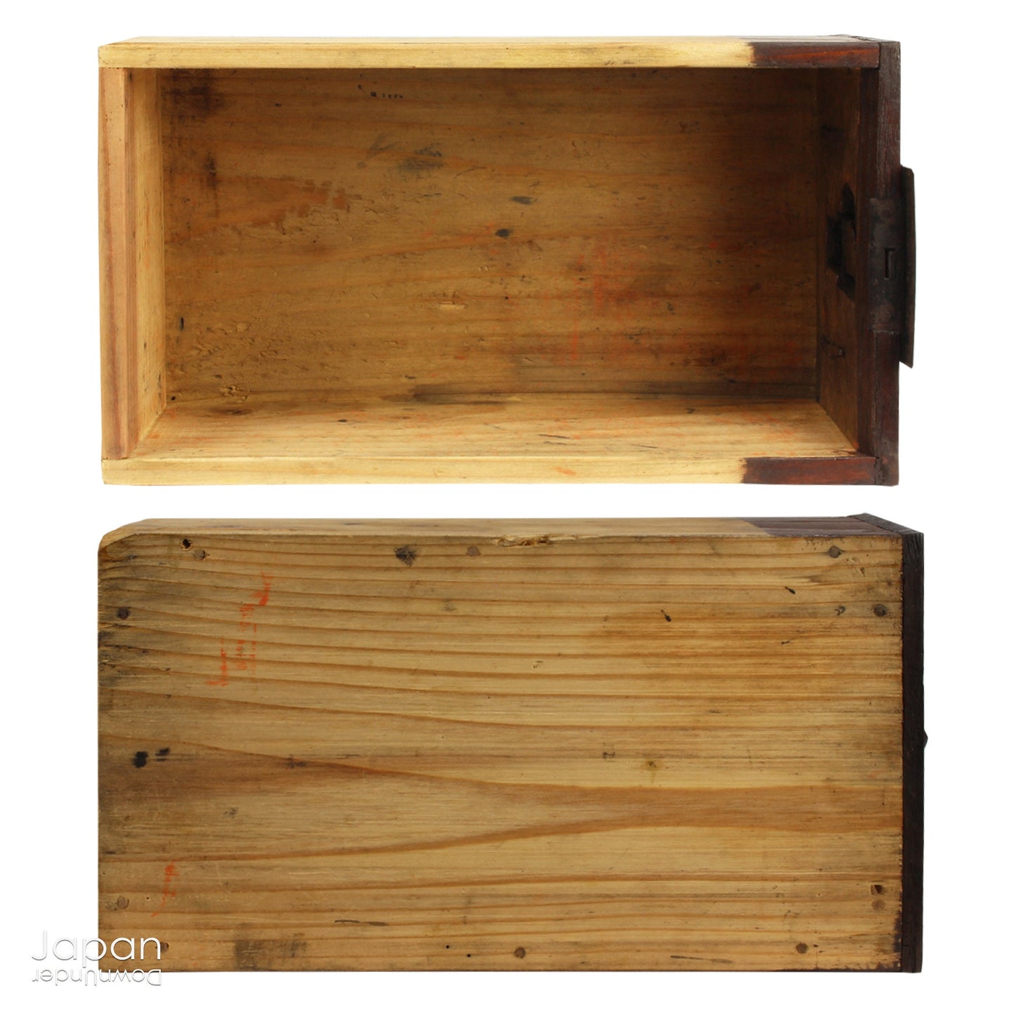 Add a touch of timeless elegance to your decor with this exquisite Japanese antique Suzuribako (accounting box). This medium-sized chest is a stunning blend of functionality and artistry, showcasing beautiful lacquer work and delicate metal fittings. A perfect way to store your cherished small items in a piece of history that doubles as an eye-catching conversation starter.