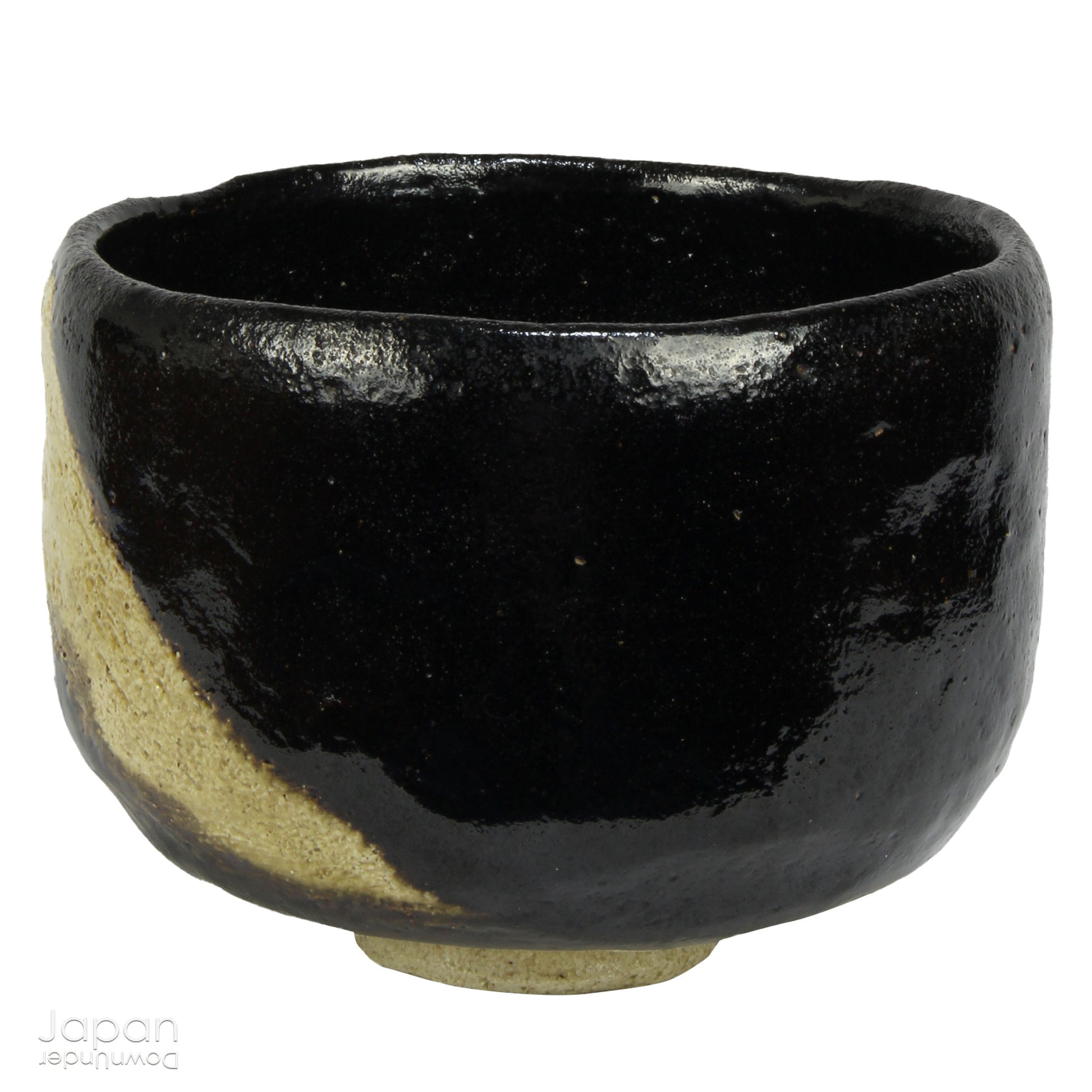 Transform your tea ritual into a refined experience with this stunning vintage black raku ware matcha tea bowl, elegantly adorned with a timeless image of the revered Mt. Fuji. The vibrant green of matcha tea beautifully contrasts against the glossy black finish of this handcrafted piece, bringing a touch of sophistication to any tea ceremony.

Handcrafted with meticulous care, this chawan is a true work of art. It showcases a serene depiction of Mt. Fuji, rendered in soft beige and brown tones that gracefu