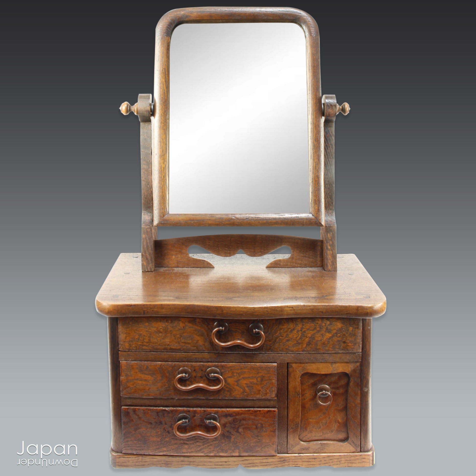 Step into the elegance of the past with this exquisite Kyodai (vanity), a true antique treasure from the 1920s. This delicate piece effortlessly combines history and practicality, perfect for bringing character and charm into modern homes.